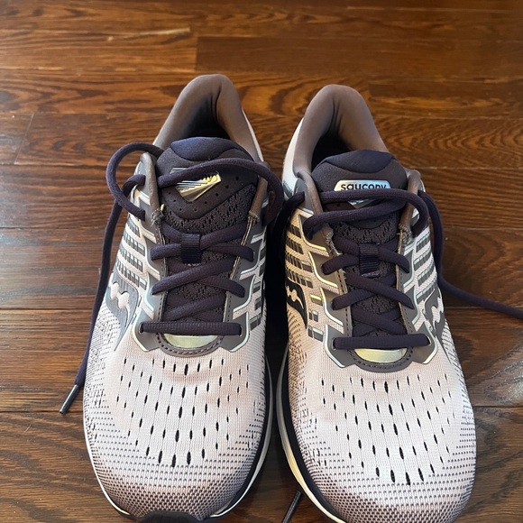 NEW Saucony Ride 13 Women’s Running Shoes Size 11 New with tags - Picture 3 of 9